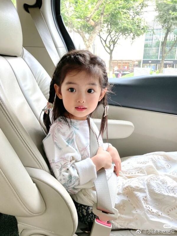 Mạnh mẽ, nhân ái, trân trọng và thân thiện