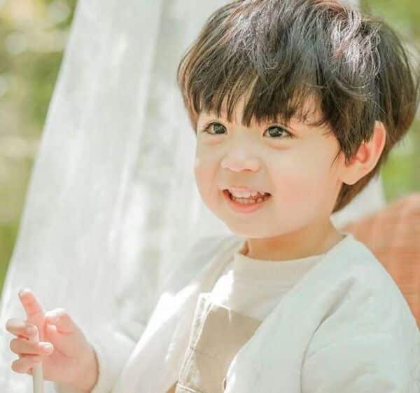 Mạnh về trí tuệ, có khả năng kinh doanh, lãnh đạo